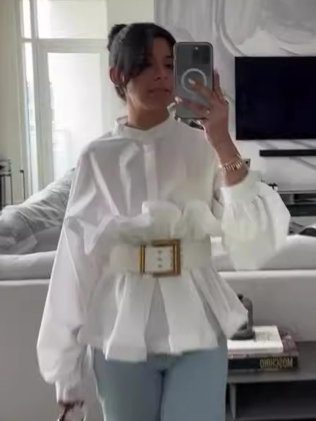 Women's round neck petal design casual sweet long sleeve shirt 40